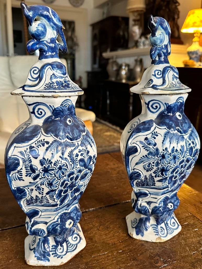 paar Delftse vazen „3 klokken” 17e eeuw, Antiek en Kunst, Ophalen of Verzenden