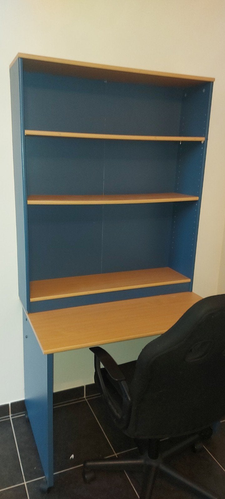 Kast met stoel, Huis en Inrichting, Ophalen