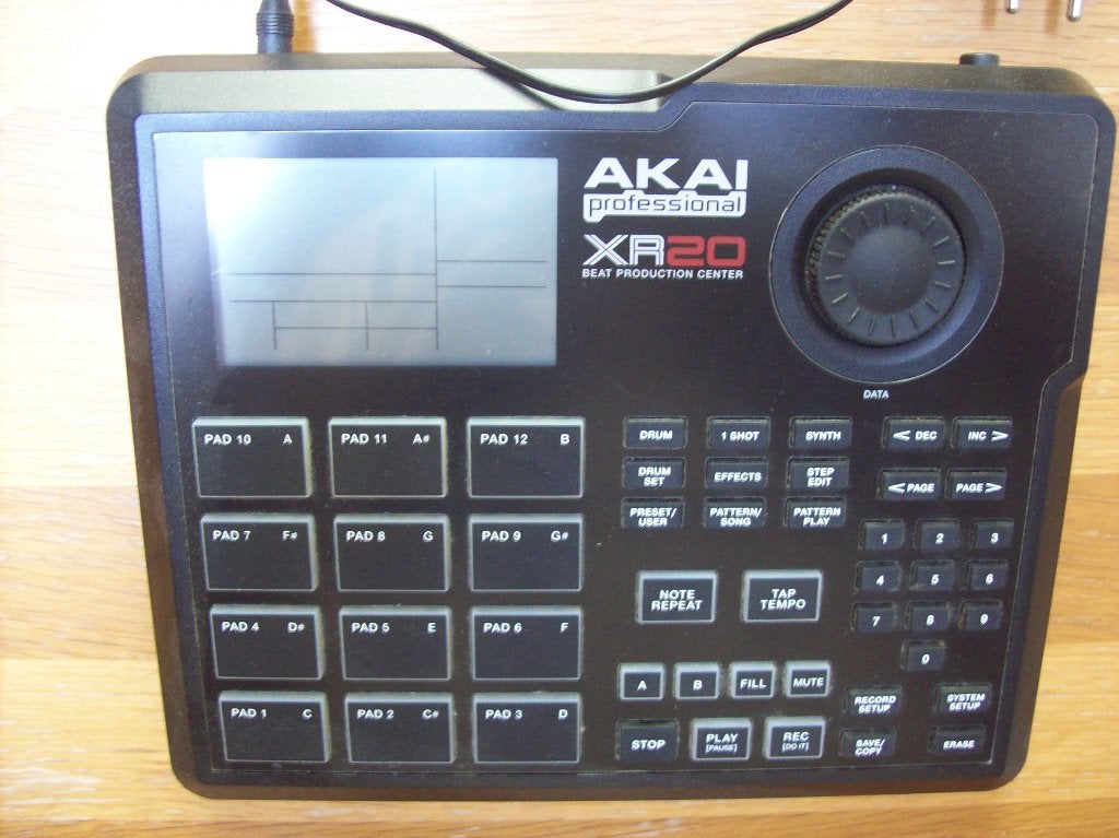AKAI XR20 Drum Machine, Muziek en Instrumenten, Drumcomputers, Ophalen, Zo goed als nieuw, Overige merken