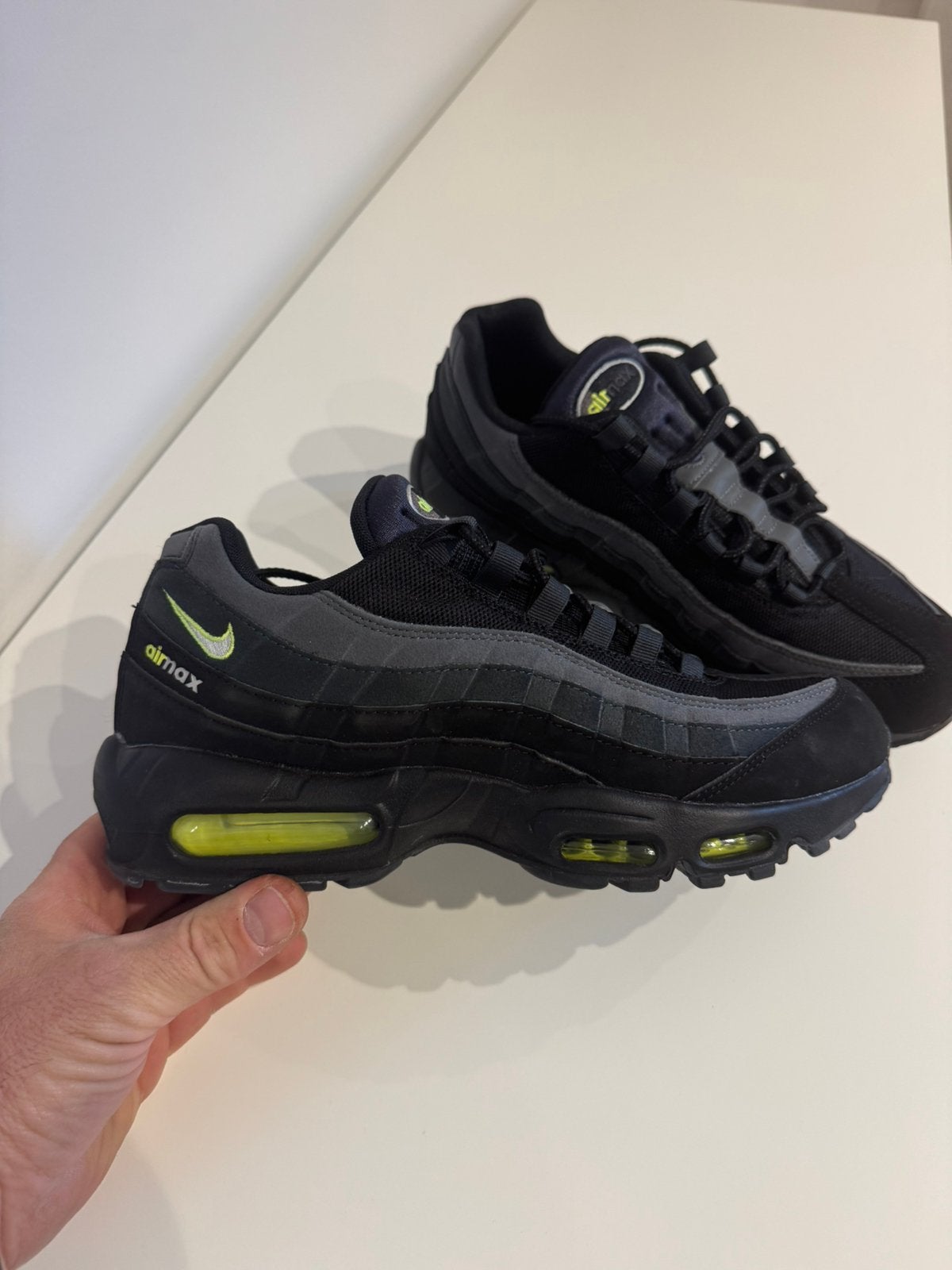 Nike Air Max95 taille 44 us10, Enlèvement