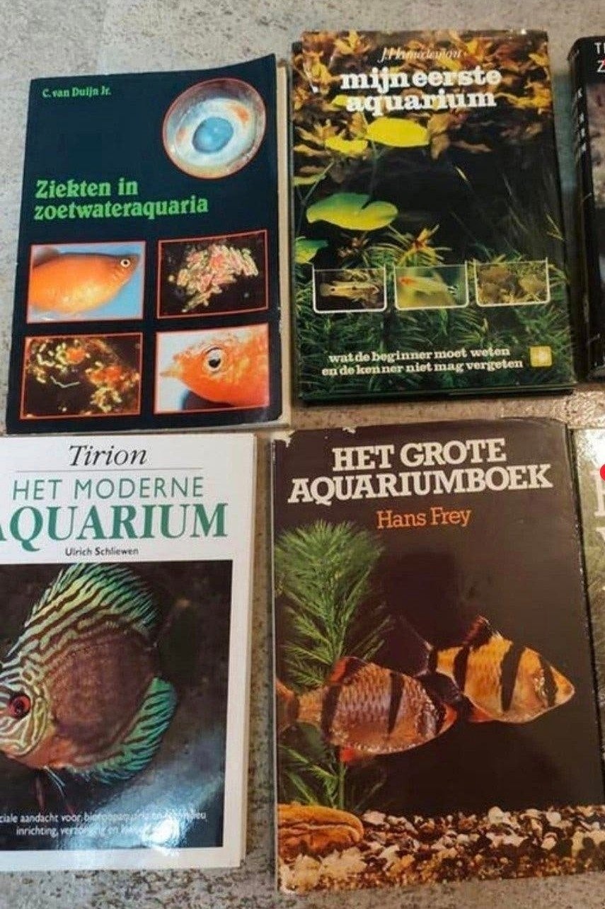 Lot van verschillende aquarium boeken., Boeken, Dieren en Huisdieren, Ophalen of Verzenden, Vissen