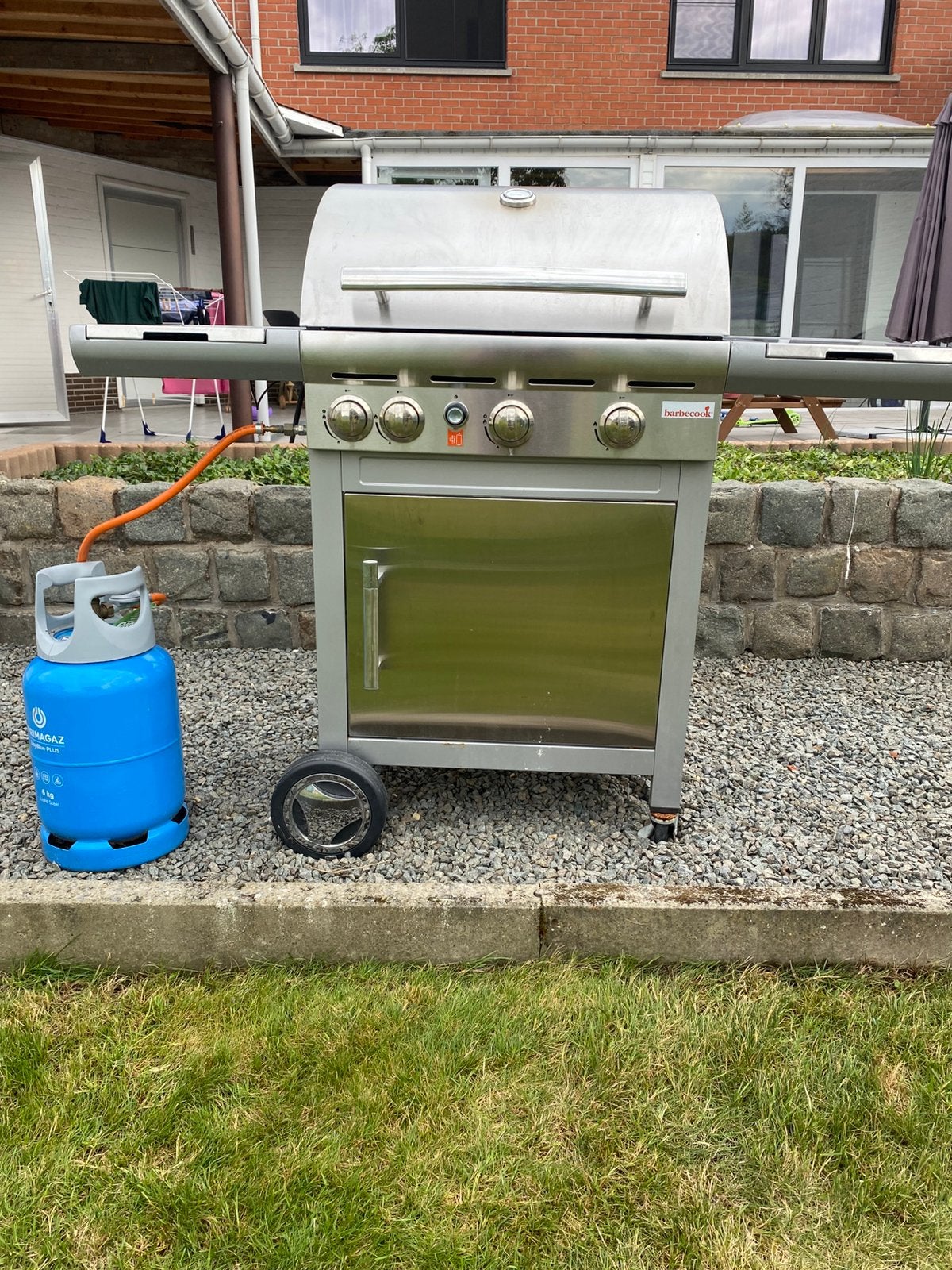 Barbecook gasbarbecue met 4 branders + zijbrander, Tuin en Terras, Gasbarbecues, Zo goed als nieuw, Ophalen