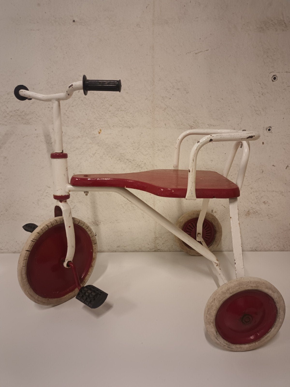 Vintage stalen kinderdriewieler (jaren 50/60), Ophalen