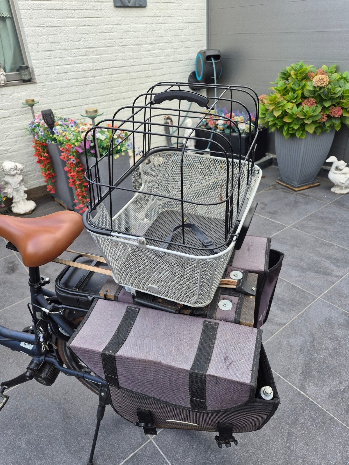 honden  manden  op achter  fiets, Ophalen, Gebruikt, Overige