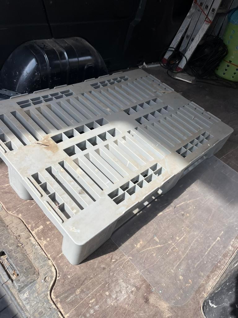 Plastic europallet, Enlèvement, Comme neuf