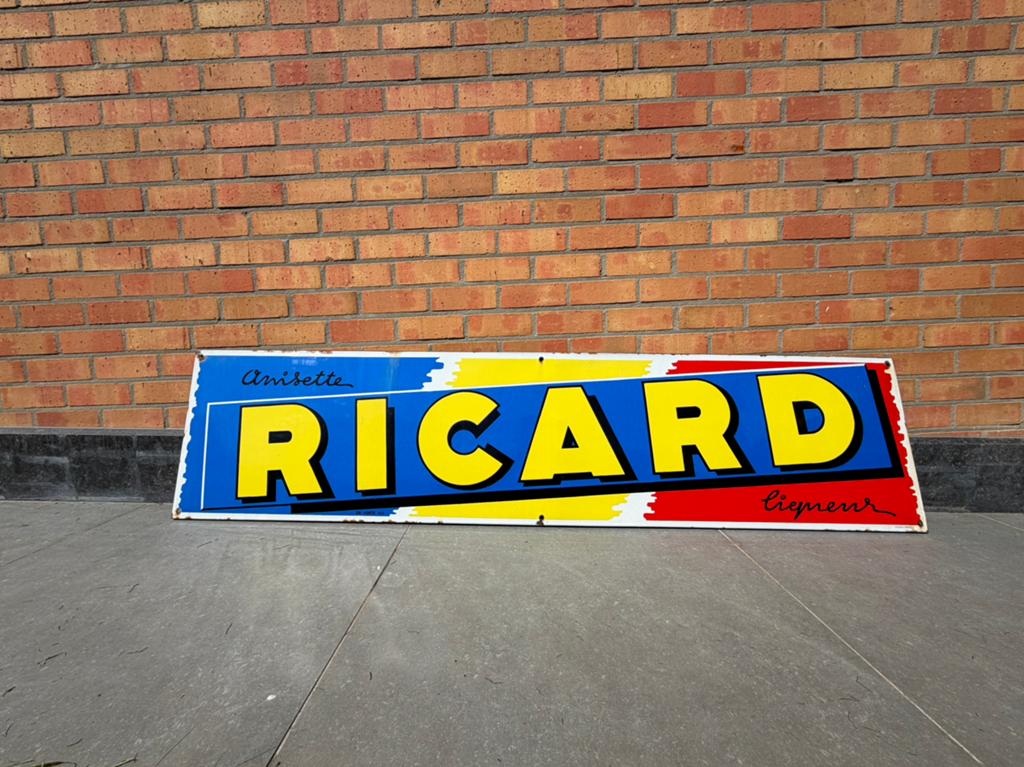 Ricard Emaille bord, Ophalen