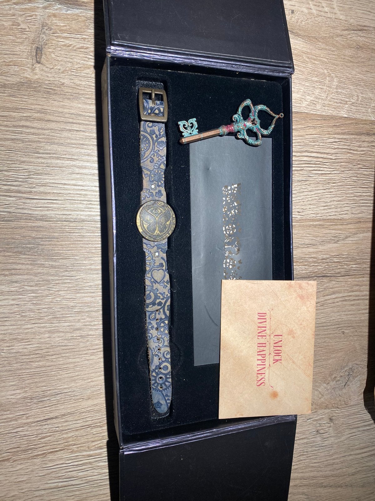 Treasure case Tomorrowland 2014, Ophalen of Verzenden, Zo goed als nieuw