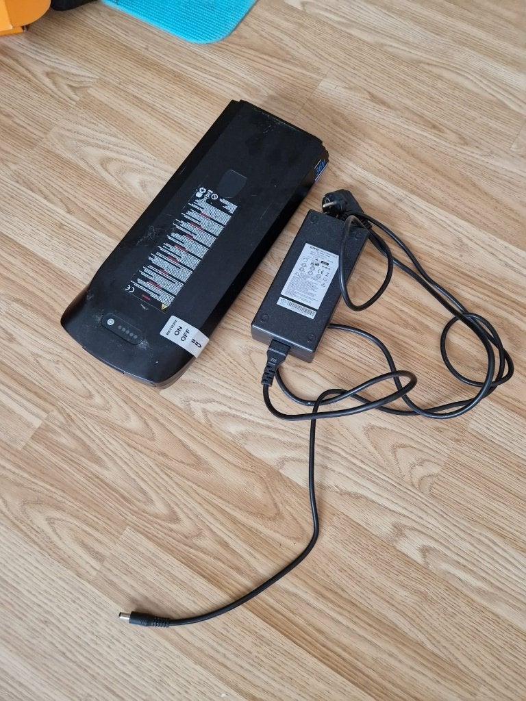 E-bike-accu en oplader, Ophalen, Gebruikt