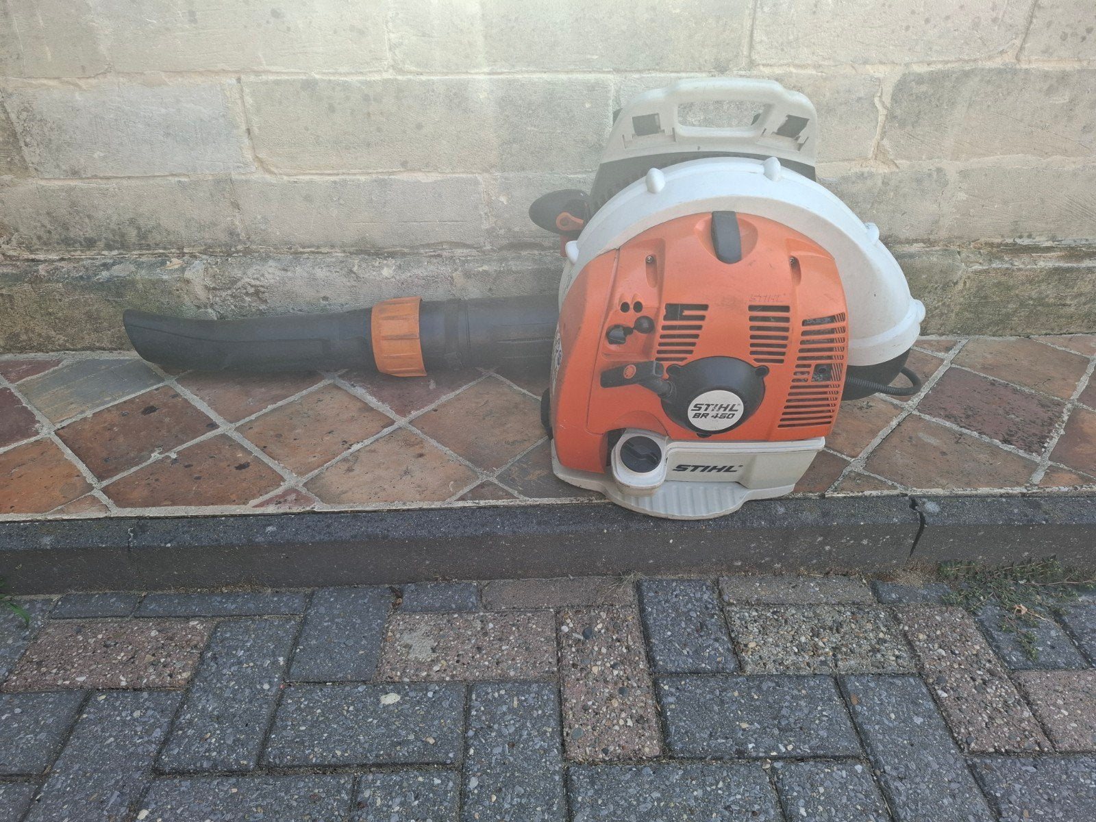 Stihl br 450 bladblazer, Tuin en Terras, Bladblazers, Ophalen, Gebruikt, Ruggedragen, Stihl