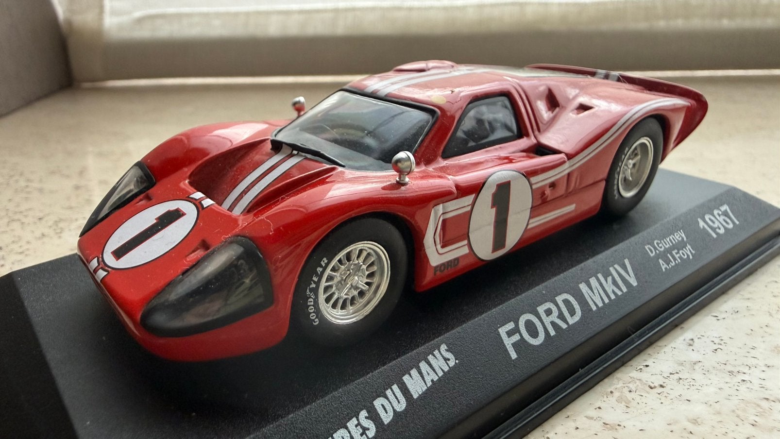Ford GT40 MK IV, Hobby & Loisirs créatifs, Voitures miniatures | 1:43, Enlèvement ou Envoi, Voiture, Autres marques
