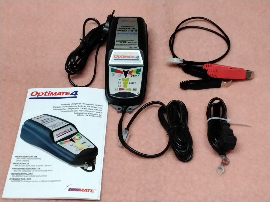 OPTIMATE  4  Batterijlader (moto), Motoren, Ophalen of Verzenden