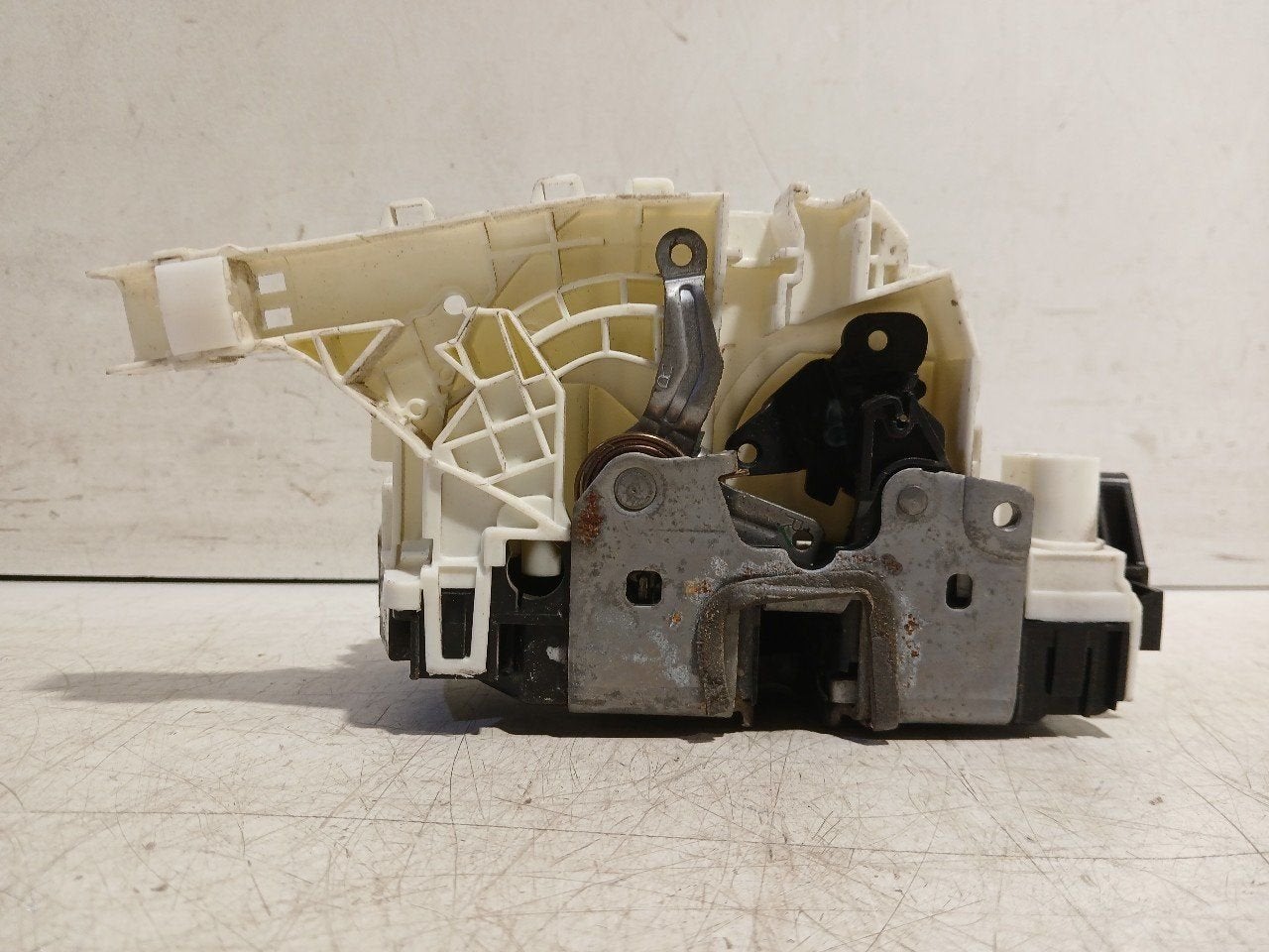 Slot mechaniek portier elektrisch centrale vergrendeling rec, Onderdelen@venauto.nl, Van der Ven Autorecycling B.V., Gebruikt