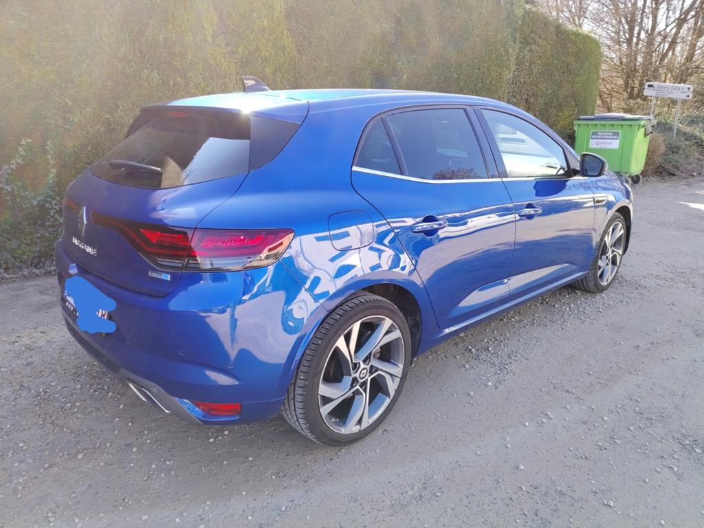 Megane 2022 RS Line hibrido plug in sportif, Autos, Achat, Euro 6, 5 portes, Automatique