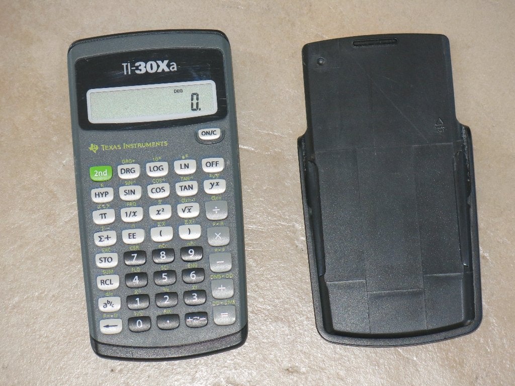Een wetenschappelijke rekenmachine TI-30Xa, Diversen, Ophalen