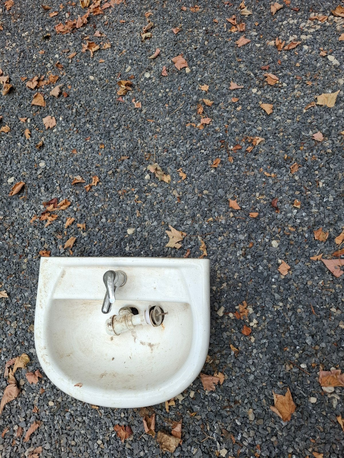 gratis lavabo, Doe-het-zelf en Bouw, Ophalen, Gebruikt, Steen, Wastafel