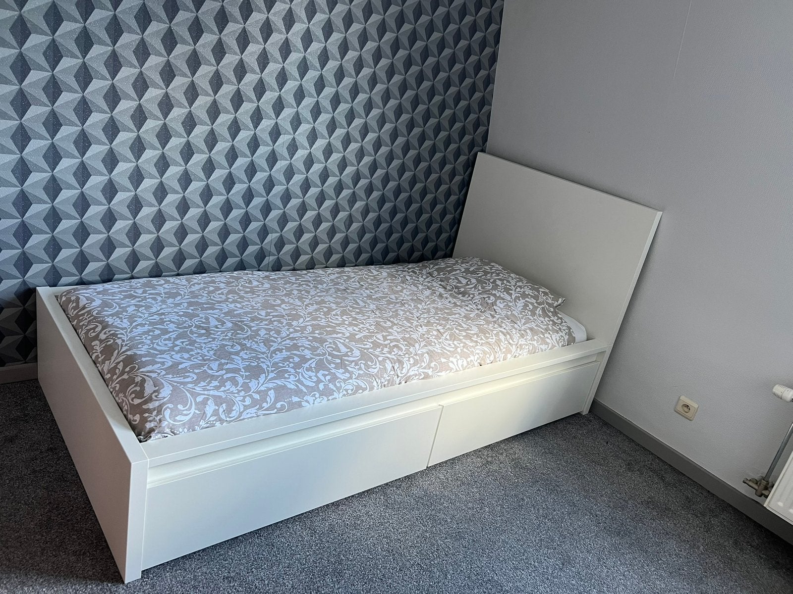 Ikea bed wit met lattenboden, Ophalen, Gebruikt
