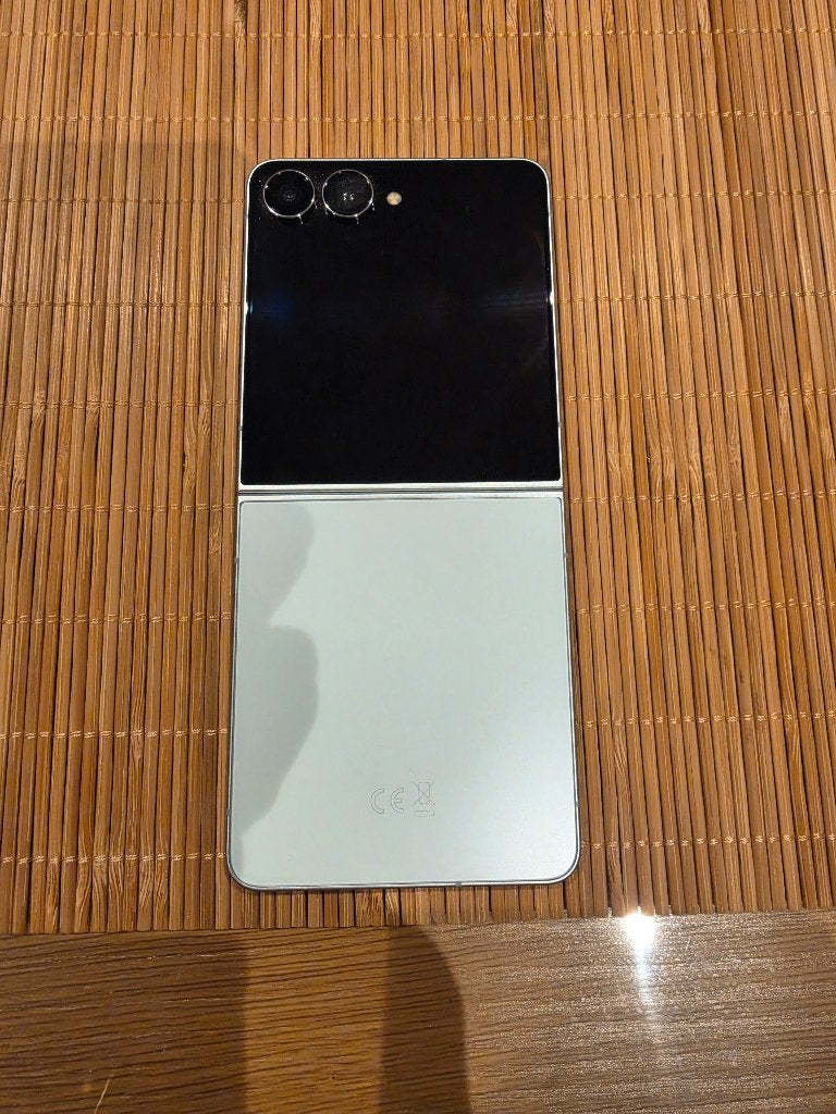 Samsung Galaxy z flip 7 512 gb online only mint green, Télécoms, 10 mégapixels ou plus, Autres couleurs, Enlèvement, Sans simlock