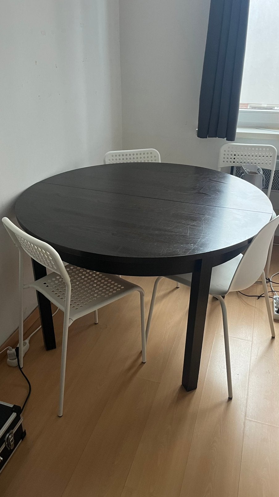 Eettafel, Huis en Inrichting, Ophalen, Zo goed als nieuw, Rond, Eikenhout