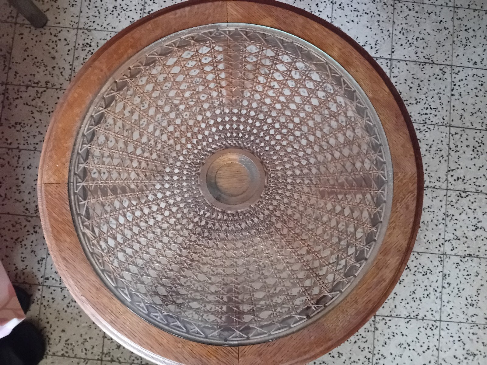 Table bois et verre, Enlèvement, Verre