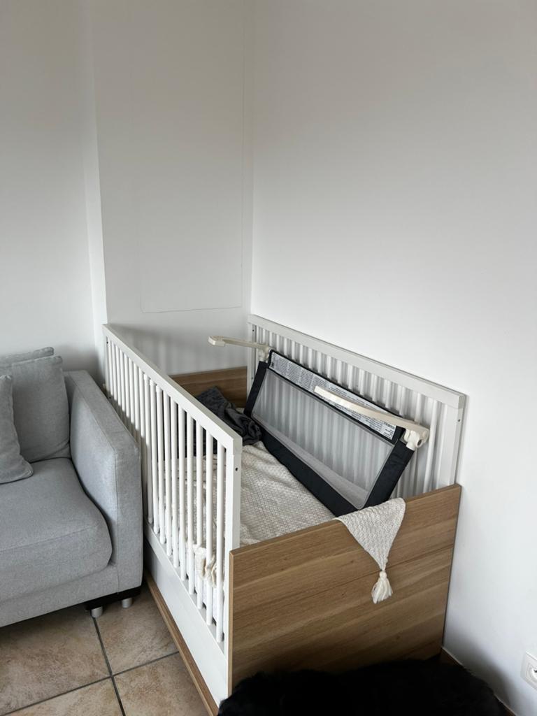 Lit de bébé, Enlèvement