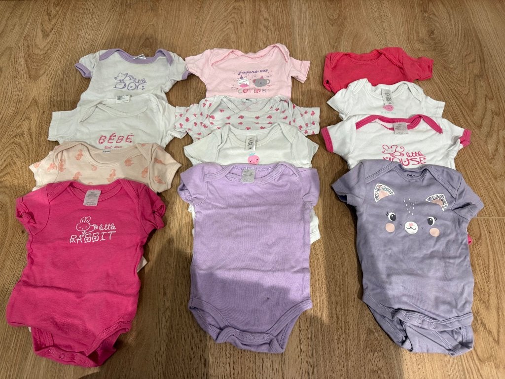 Gros lot vêtement fille taille 6 mois, Enlèvement, Utilisé