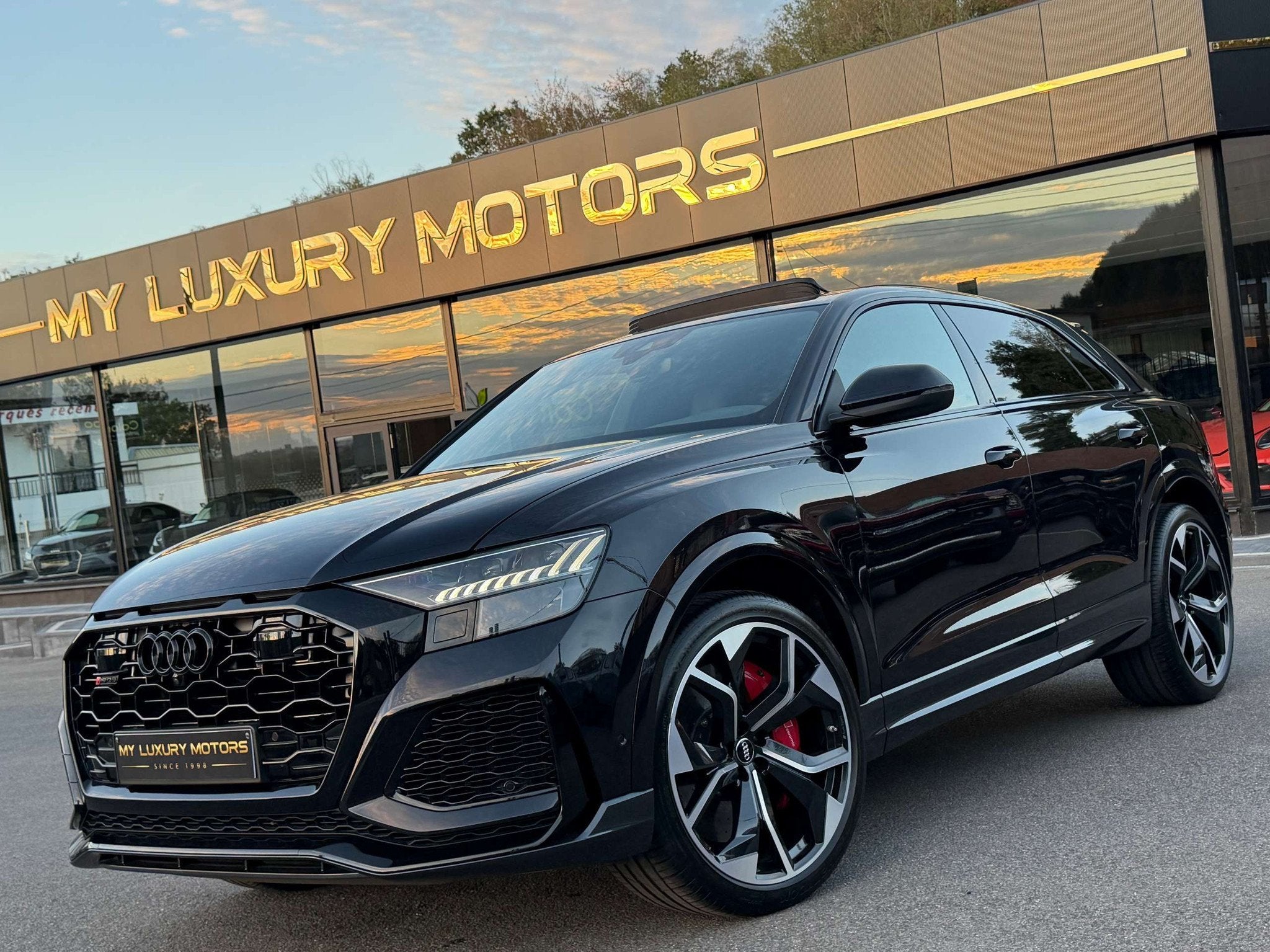 Audi RS Q8 4.0 V8 TFSI QUATTRO UTILITAIRE RS DYNAMIC BRAKE C, Auto's, Zwart, Bedrijf, 5 zetels, 441 kW