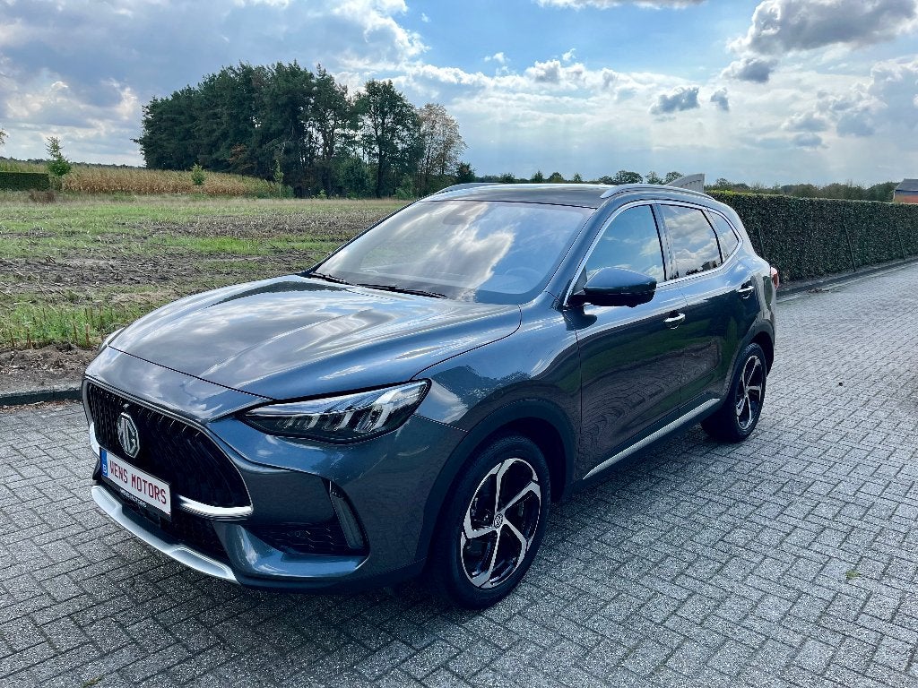 MG HS Luxury 2024 Pano/Carplay/360/ACC Garantie!!, Auto's, MG, Voorwielaandrijving, Dealer onderhouden, 4 cilinders, 5 deurs