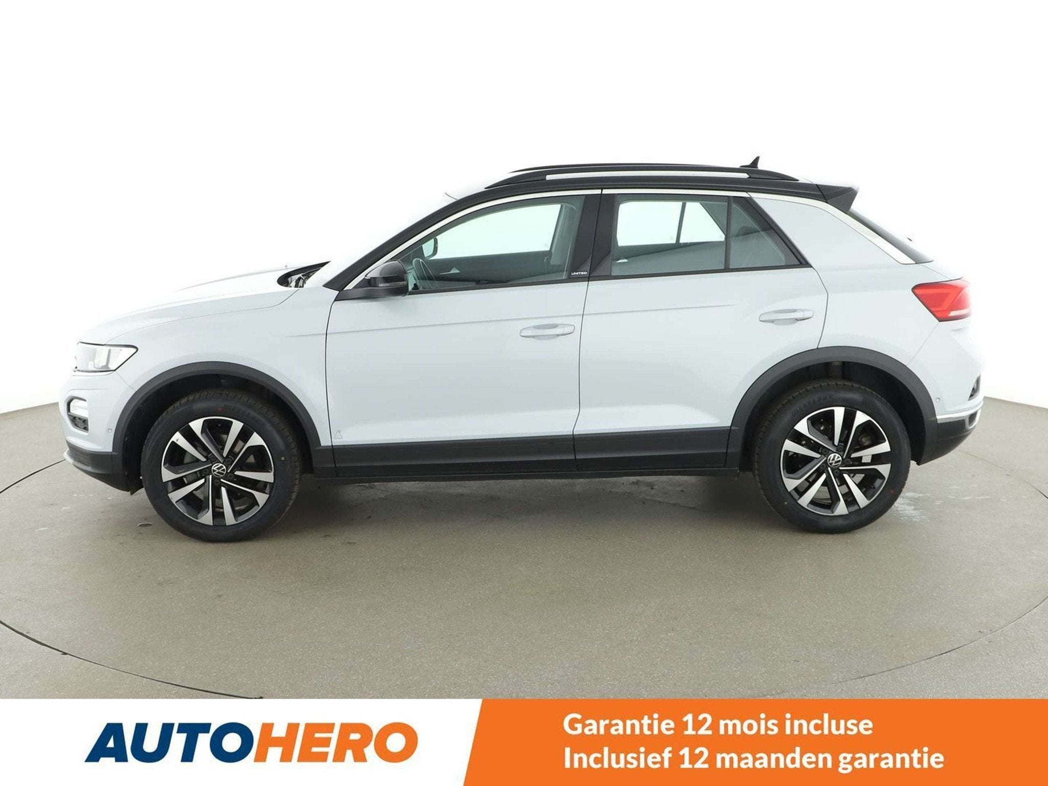 Volkswagen T-Roc 1.5 TSI ACT United (bj 2021, automaat), Auto's, Volkswagen, Stof, Wit, 5 zetels, 5 deurs