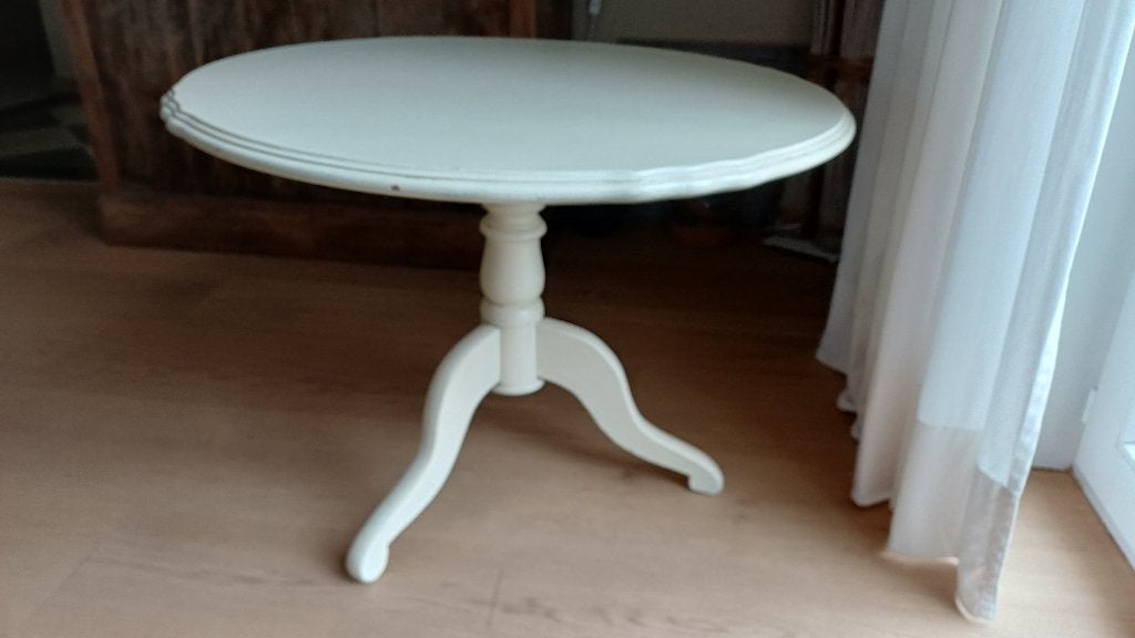Ronde salontafel, Ophalen