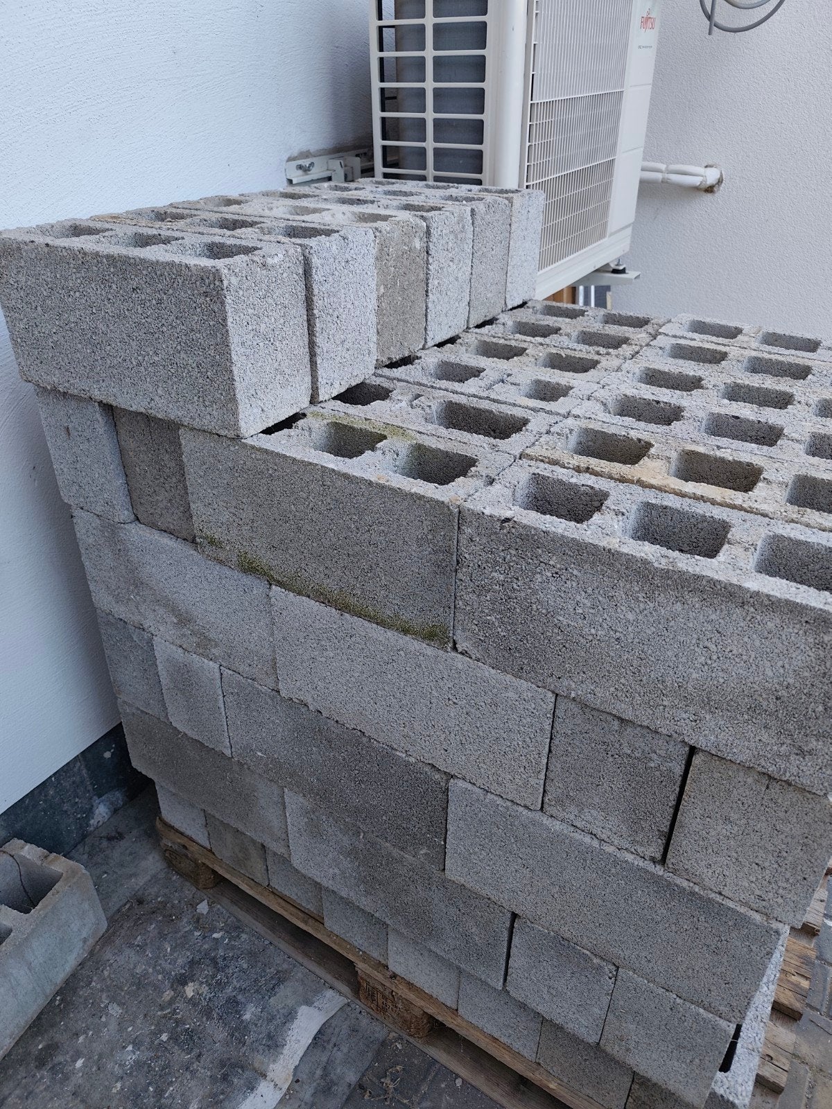 Bloc beton 14cm, Bricolage & Construction, Briques, Enlèvement, Béton