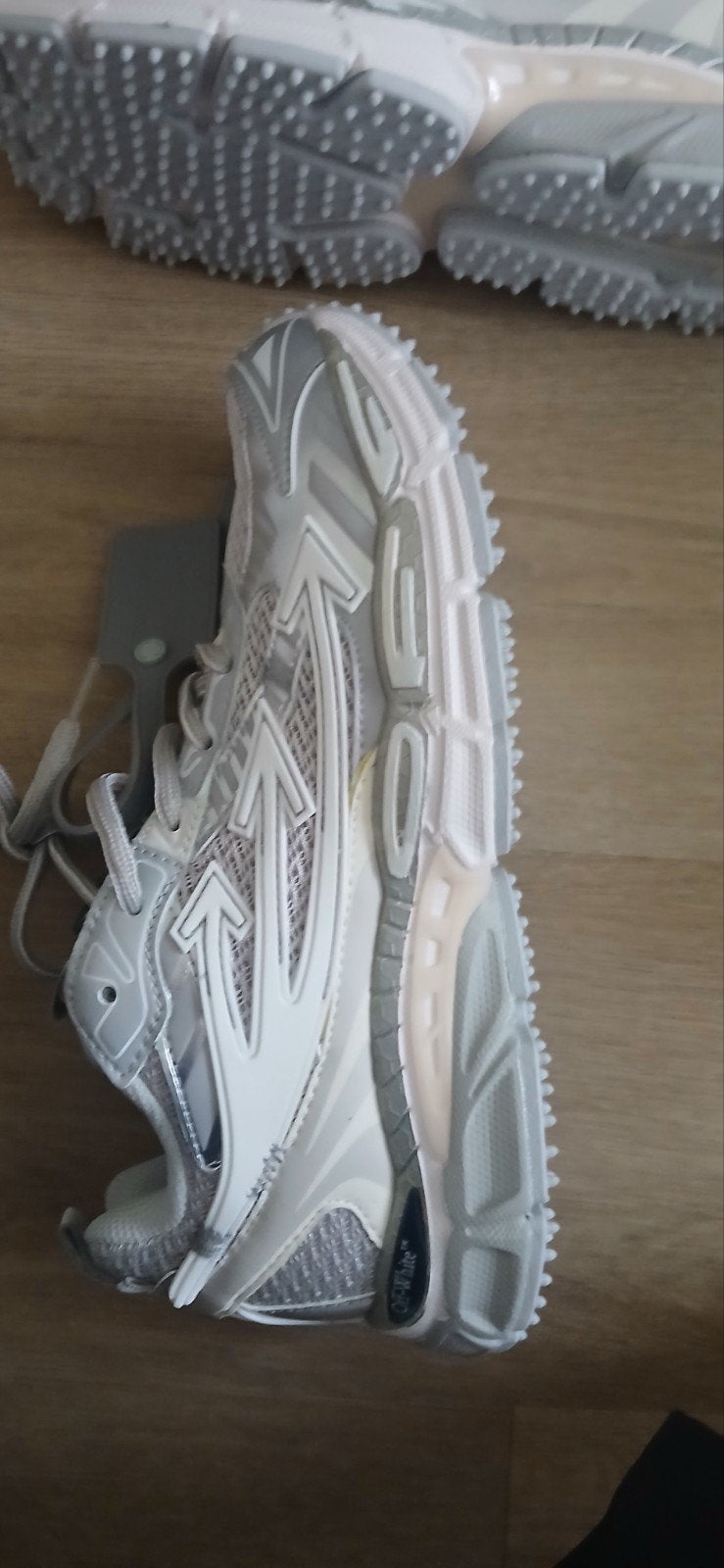 Off white be right back, Kleding | Heren, Schoenen, Ophalen of Verzenden