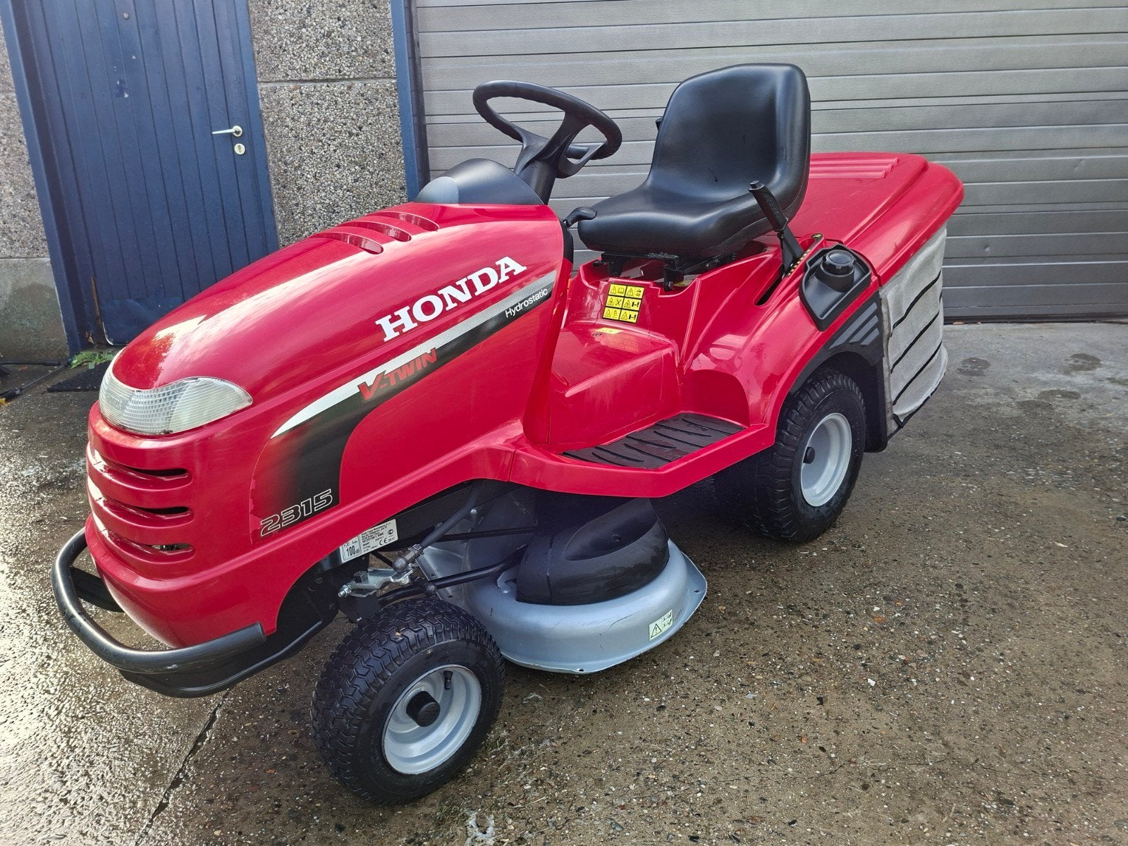 HONDA 2315 V-TWIN HYDROSTATIC IN TOPSTAAT!!!!!, Enlèvement, Honda