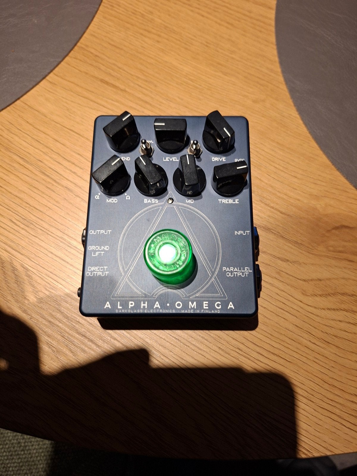 Darkglass alpha omega basseffect pedal, Muziek en Instrumenten, Ophalen of Verzenden, Gebruikt, Distortion, Overdrive of Fuzz