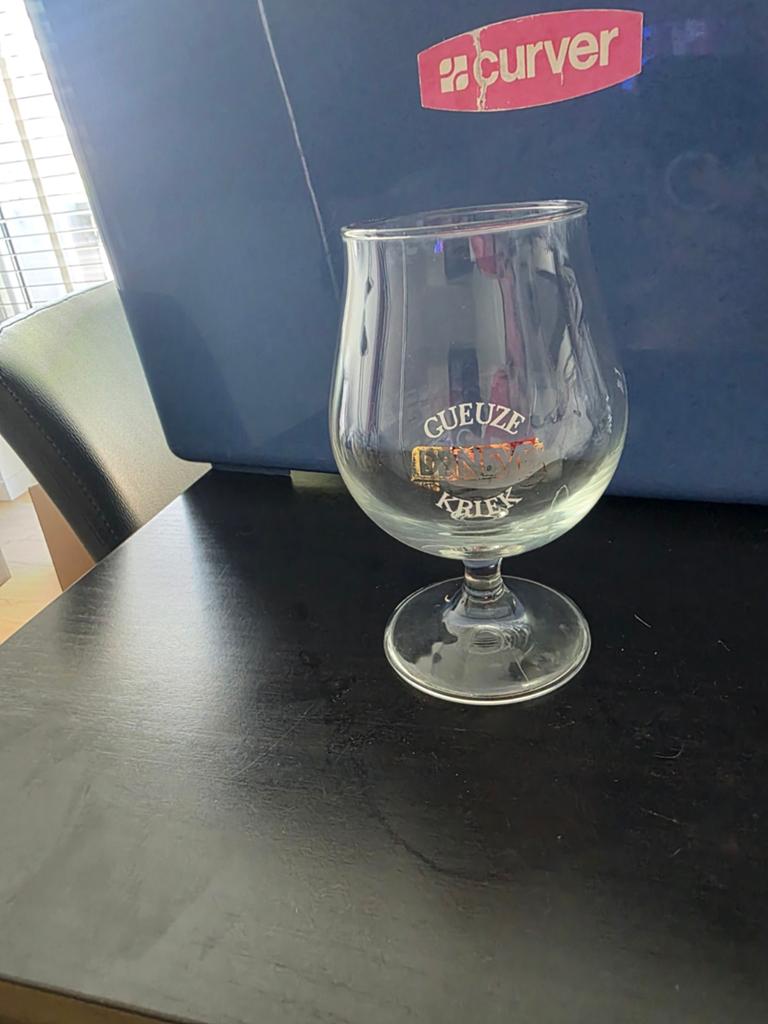 Geuze en kriek deneve glas, Collections, Enlèvement