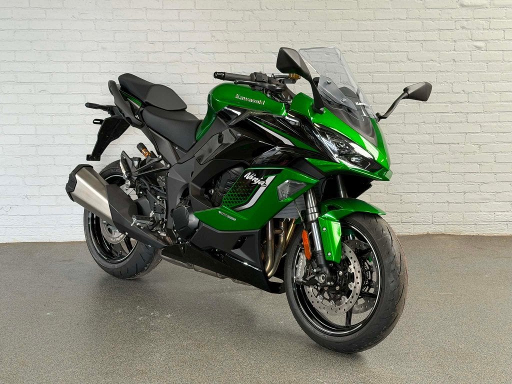 Kawasaki - Ninja 1100 sx se 2026(btwmotor)-MotoCenterMertens, Motos, Motos | Kawasaki, Permis Moto A, Tourisme, Éclairage LED