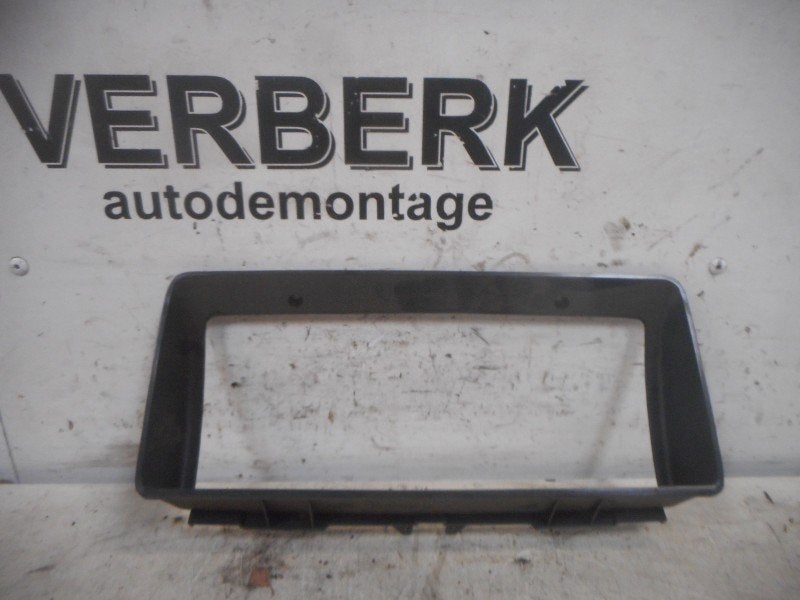 REVETEMENT COCKPIT HABITACLE Escort 3 (GAA) (81ab10876aa), Henry-Ford-Straße  1
50735  Köln, DE, Ford-Werke GmbH, Kunden@ford.com