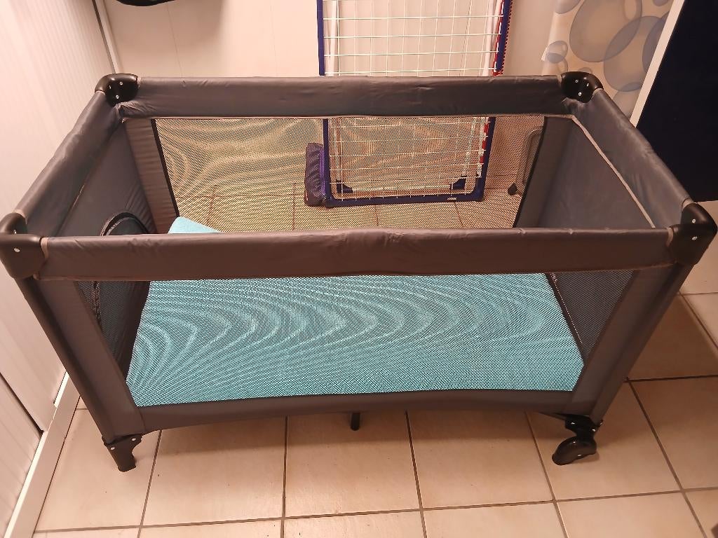 Lit bébé de voyage NATTOU, avec matelas, Enlèvement, Utilisé, Matelas