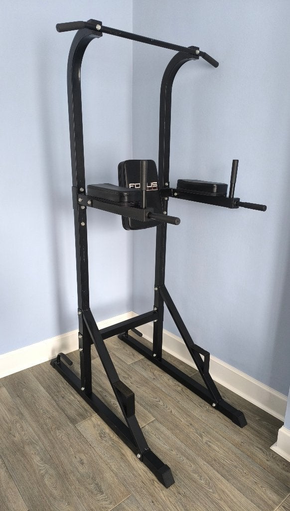 Power tower/ pull up station van Focus Fitness, Sport en Fitness, Ophalen, Benen, Gebruikt, Krachtstation