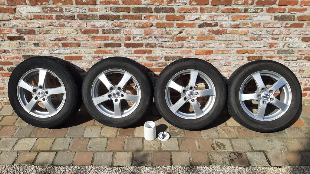 Set alu velgen + winterbanden, Auto-onderdelen, Banden en Velgen, Ophalen, Gebruikt, Velg(en), 16 inch