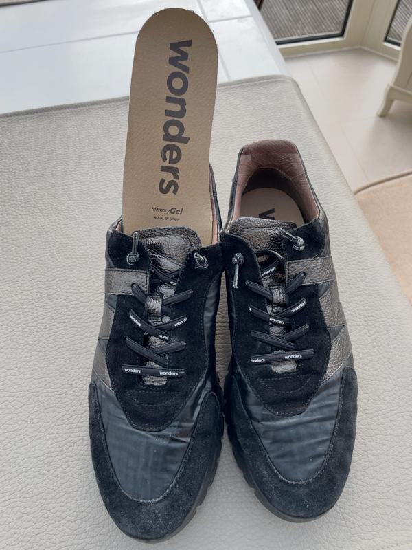 Schoenen van Wonders maat 39, Kleding | Dames, Wonders, Zwart, Ophalen of Verzenden, Zo goed als nieuw