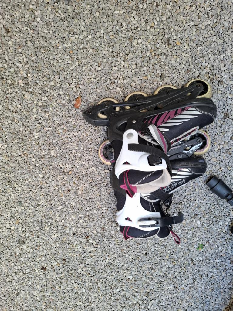 Rollerblades maat 37-40, Bijoux, Sacs & Beauté, Broches, Enlèvement