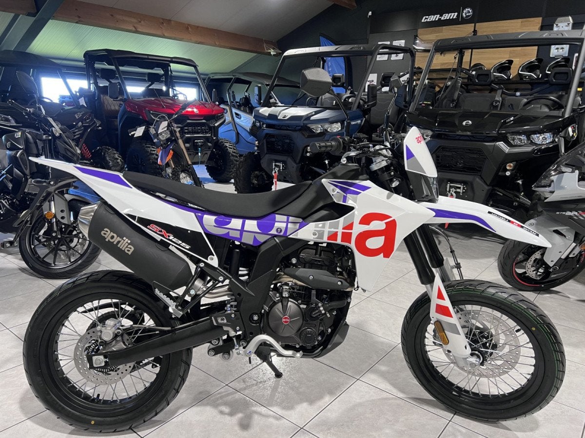 Aprilia SX 125, Motoren, Nieuw, Bedrijf, 125 cc, Enduro