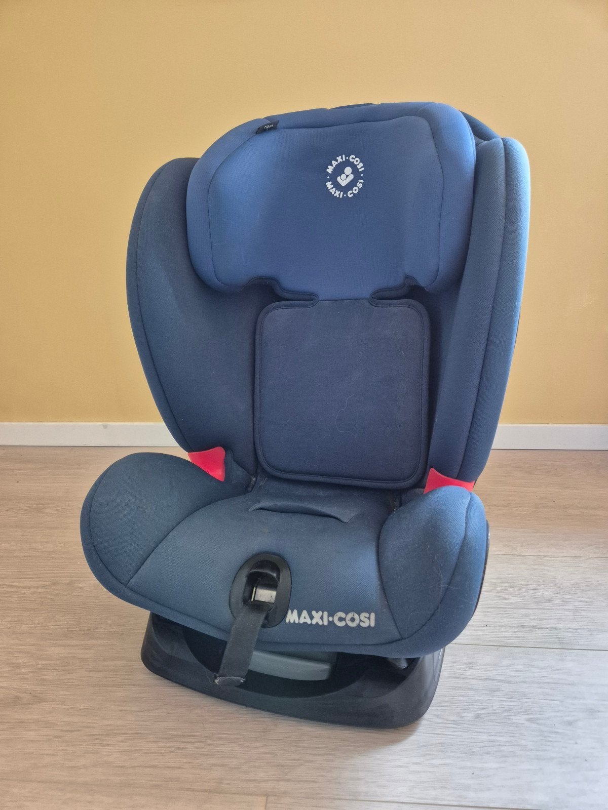 Maxi Cosi Titan blauw, Ophalen, Autogordel of Isofix, Gebruikt, Verstelbare rugleuning