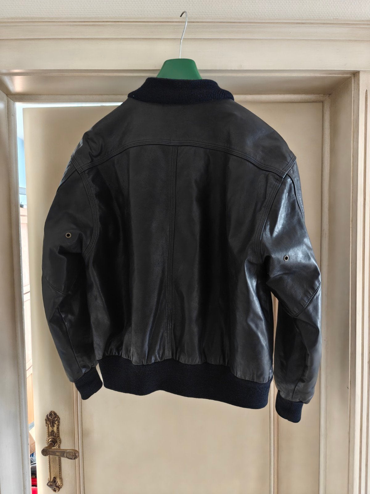 Lederen zwarte Boss vest voor mannen, maat 50, Ophalen, BOSS, Maat 48/50 (M), Zwart