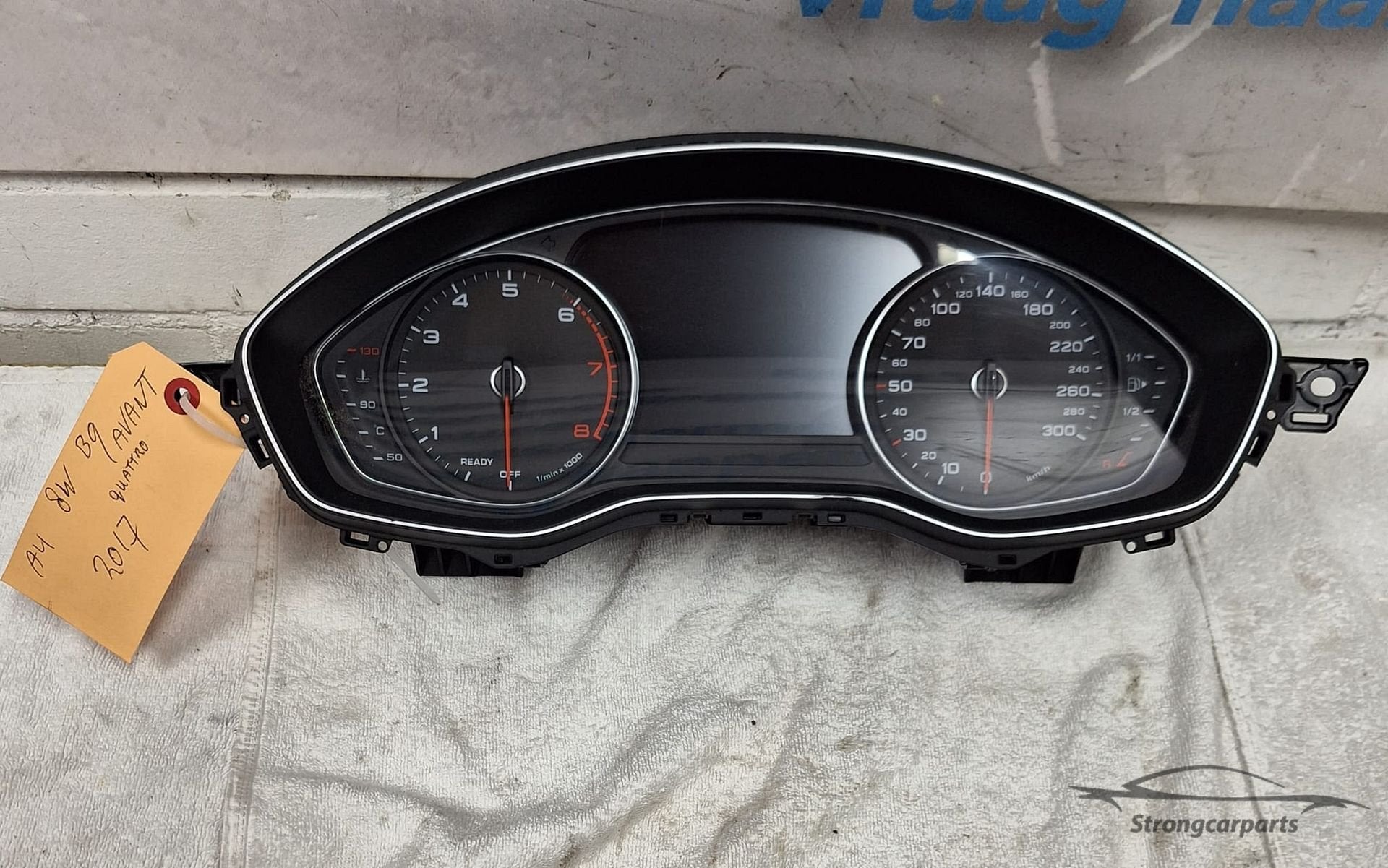 Instrumentenpaneel Audi A4 8W B9 quattro 8W5920780C, Gebruikt, -, -, -