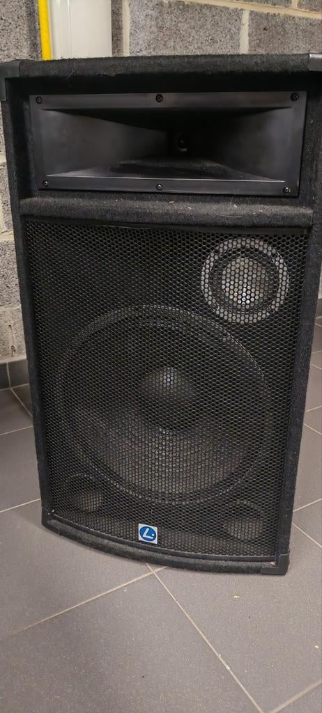 LIMIT I-1513 PA-speaker: 300W, Enlèvement