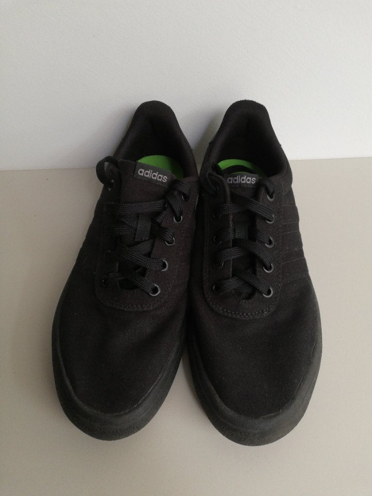 Adidas skate schoen FR 42 nieuwstaat, Kleding | Heren, Schoenen, Zwart, Overige typen, Ophalen of Verzenden, Zo goed als nieuw