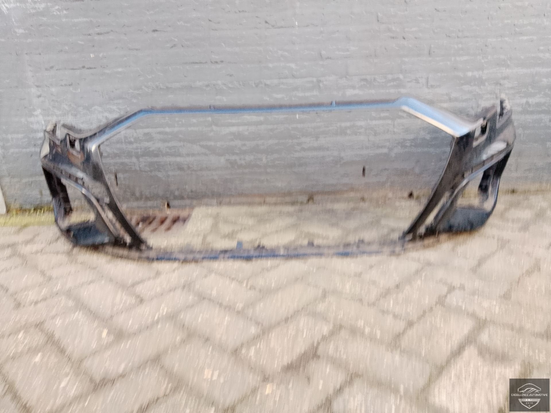 Audi A3 8Y S-Line 2020-2024 Voorbumper Bumper 6xPDC KLS Orig, Auto-onderdelen, Gebruikt, AUDI AG, Auto-Union-Strasse 1
85045  Ingolstadt, DE