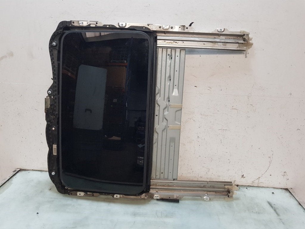 SCHUIF-KANTELDAK 4 serie (F32) (|54107300238|54107275627|), Auto-onderdelen, Gebruikt, BMW, Petuelring 130
80809  München, DE