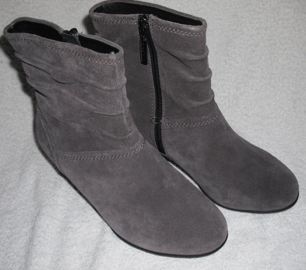 SUEDE Dameslaarsjes " MEDICUS "  maat 36 en half, Kleding | Dames, Medicus, Lage of Enkellaarzen, Ophalen of Verzenden, Grijs
